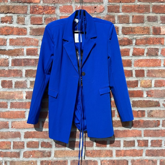 Danielle Bernstein cobalt blue blazer with open back - Picture 2 of 3